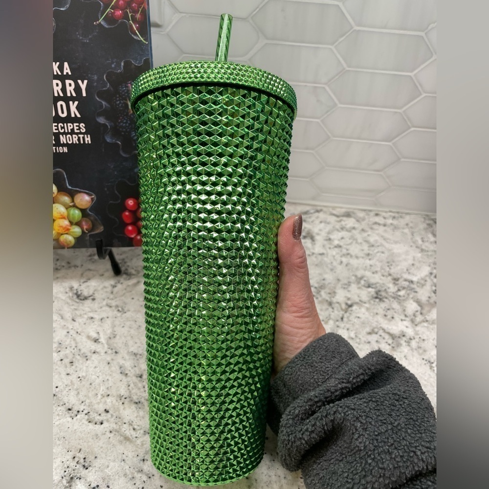 Starbucks Metallic Light Green Studded Bling Tumbler. 24 Oz. Super bling! NWT! - Picture 4 of 8